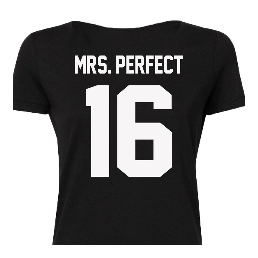 Mrs. Perfect Szerelmes Feliratos Póló 2